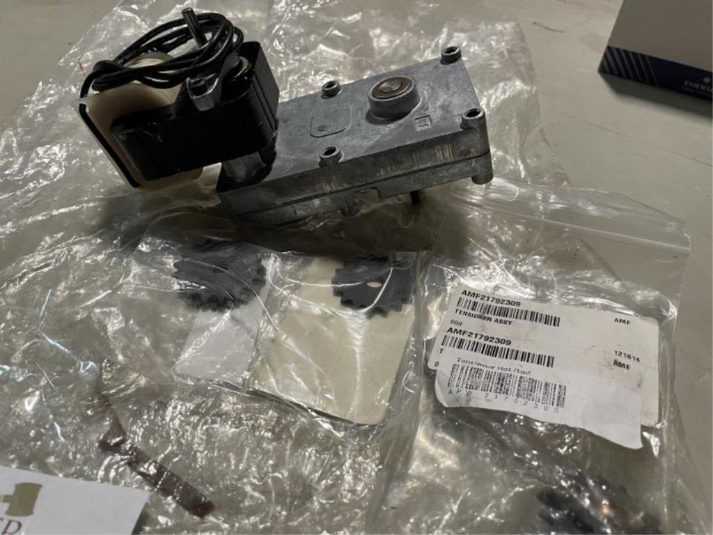 MOTOR AND GEAR ASSEMBLY FOR APW WYOTT