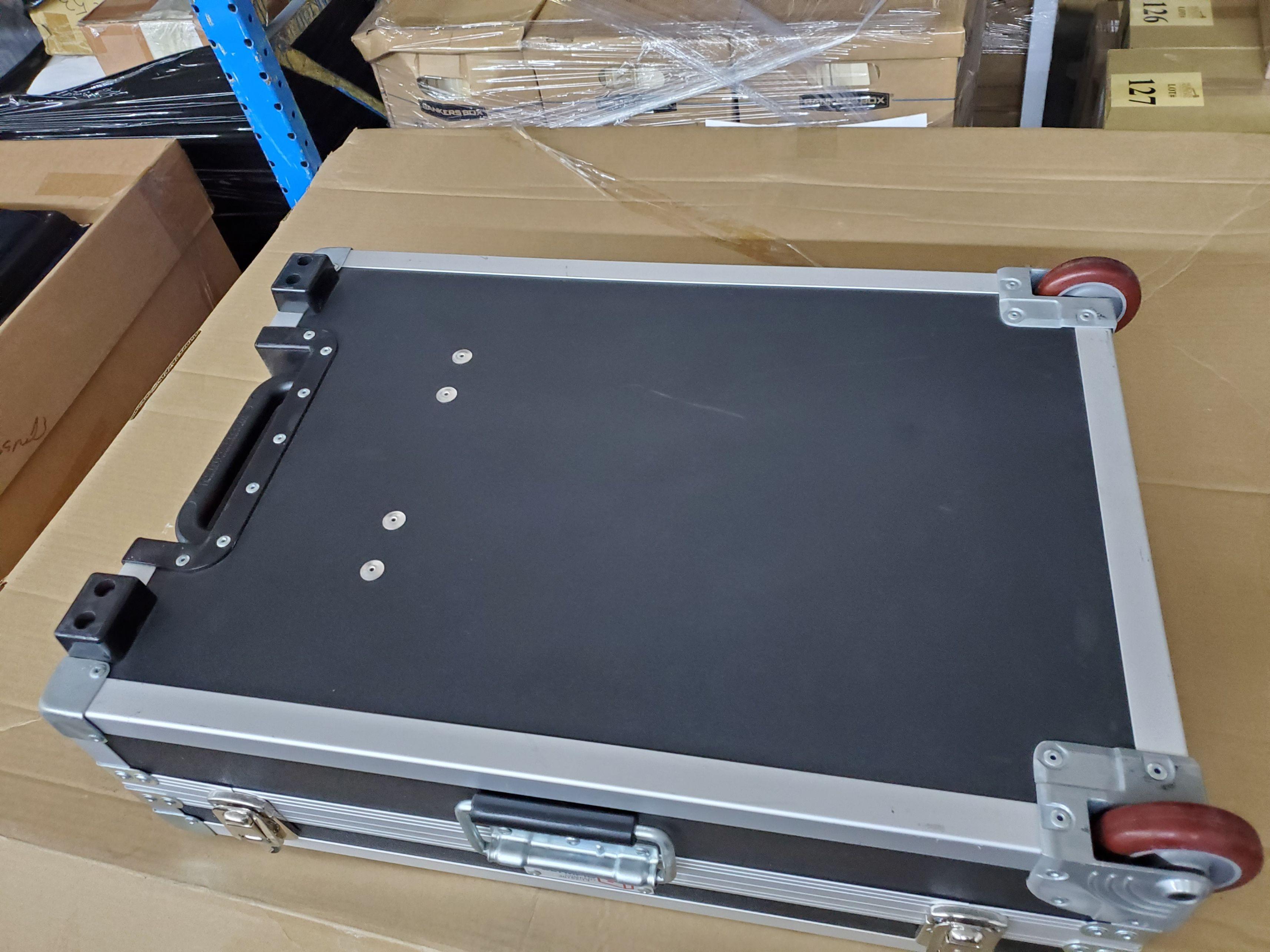 OLYMPIC CASE CO. ROLLING ROAD CASE