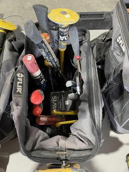 LOT CONSISTING OF TOOL BAG WITH ASSORTED TOOLS