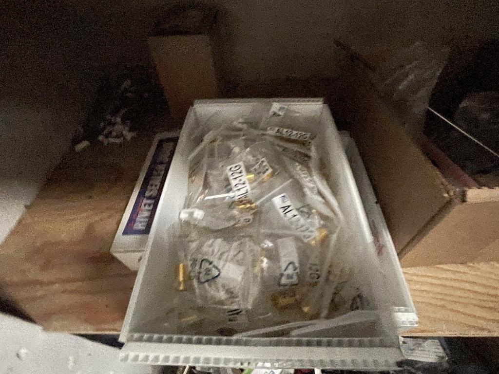 LOT CONSISTING OF CONTENTS OF CLOSET