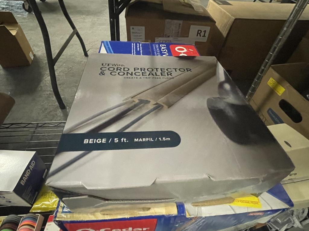 LOT CONSISTING OF ASSORTED OFFICE SUPPLIES