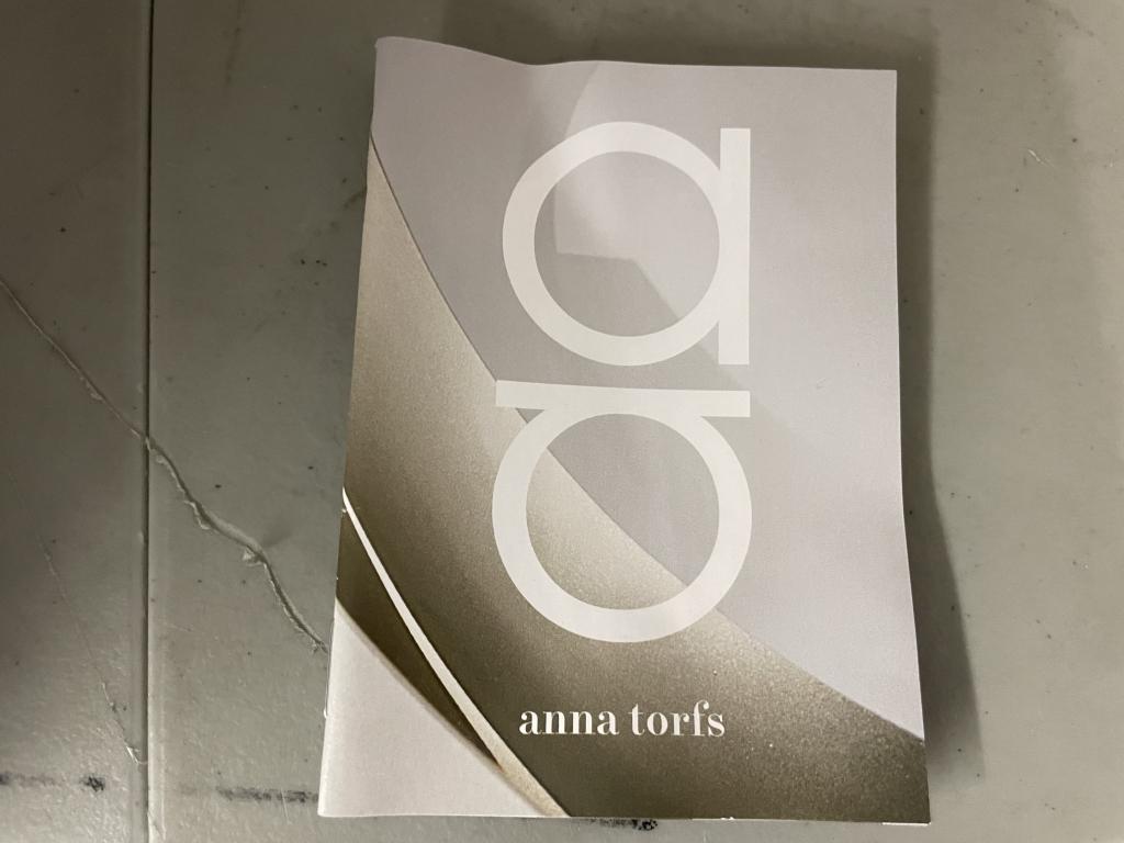 ANNA TORFS VASE, MODEL MO SMALL