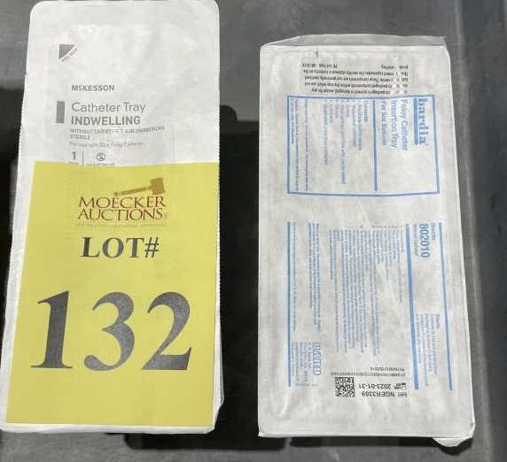 LOT CONSISTING OF CATHETER TRAY