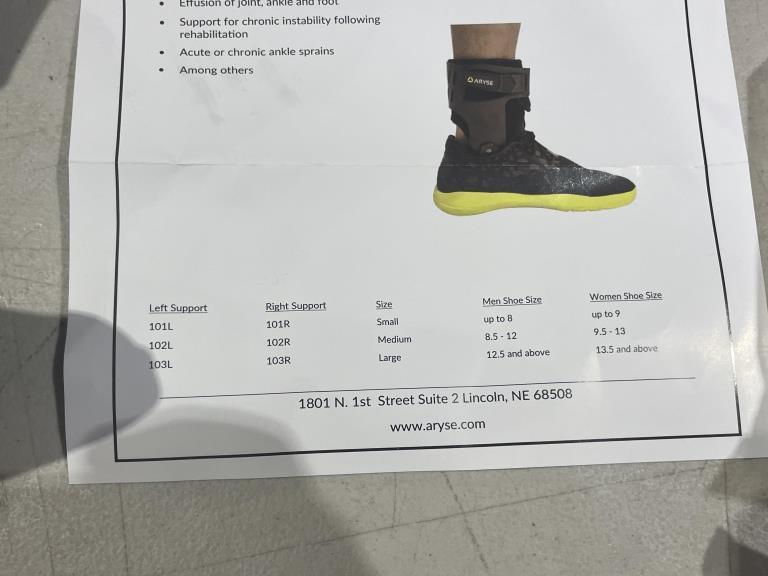 ARYSE ANKLE BRACES (NEW IN PACKAGE)
