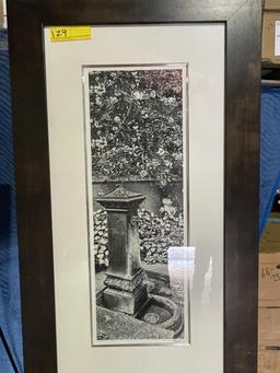 FRAMED AND MATTED BLACK AND WHITE PHOTOS