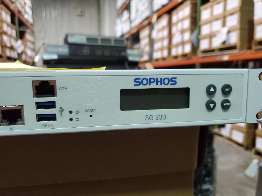 SOPHOS FIREWALL SECURITY APPLIANCE MODEL SG330