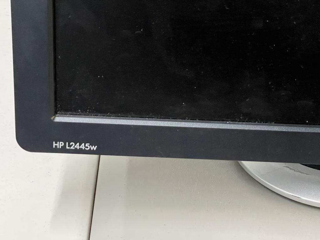HP 24" MONITORS MODEL L2445W