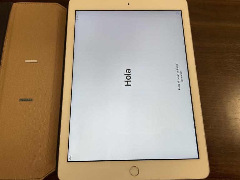 APPLE IPAD 5TH GENERATION MODEL A1822