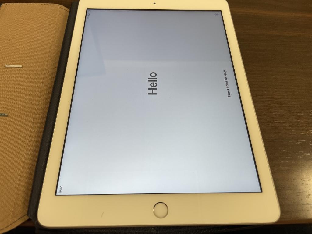 APPLE IPAD 5TH GENERATION MODEL A1822