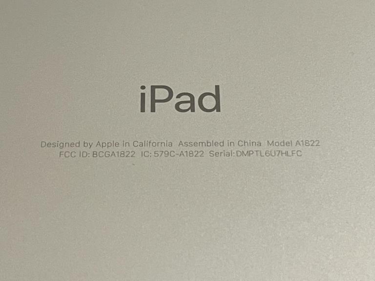 APPLE IPAD 5TH GENERATION MODEL A1822