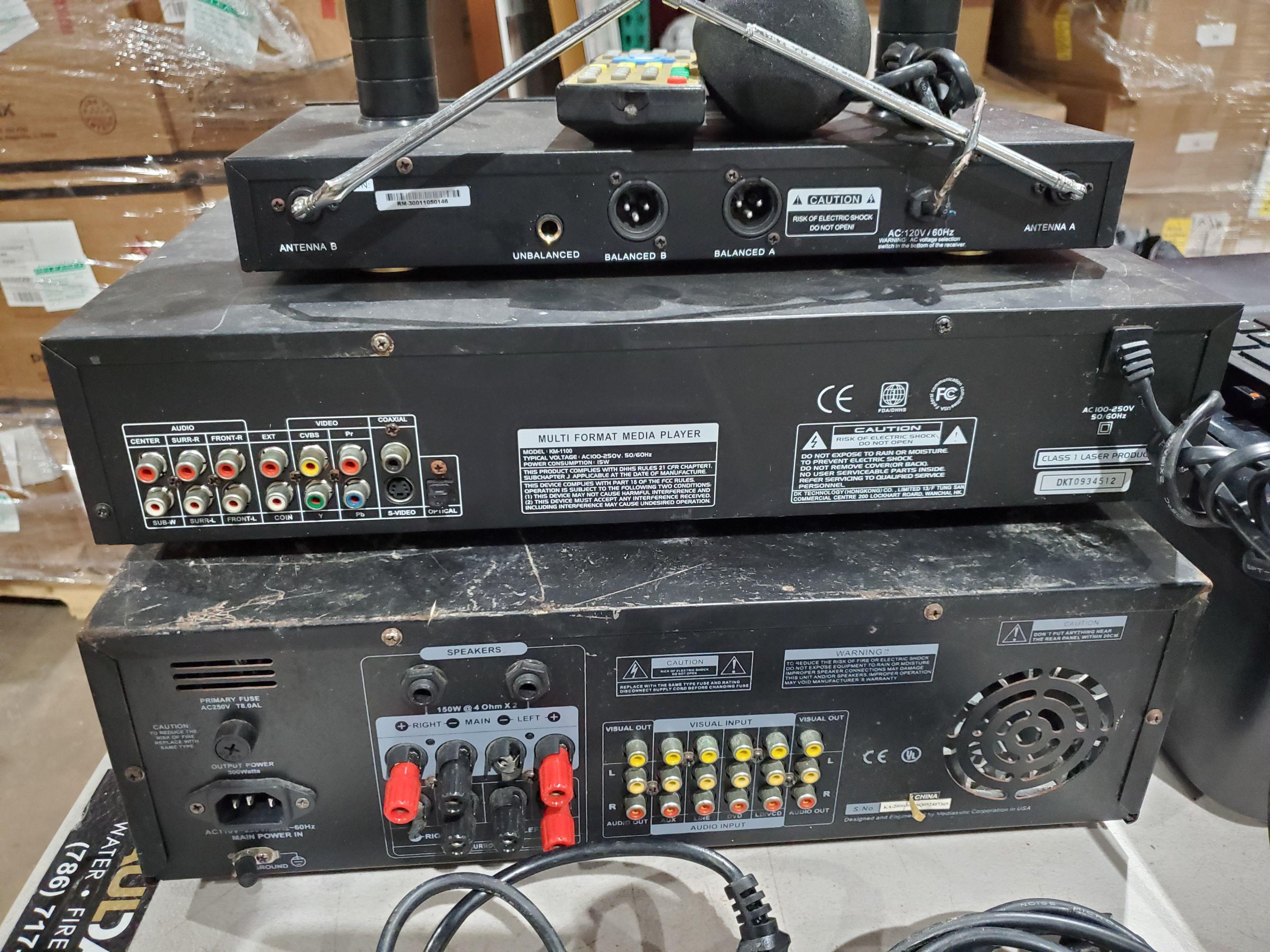 LOT CONSISTING OF RSQ AUDIO EQUIPMENT