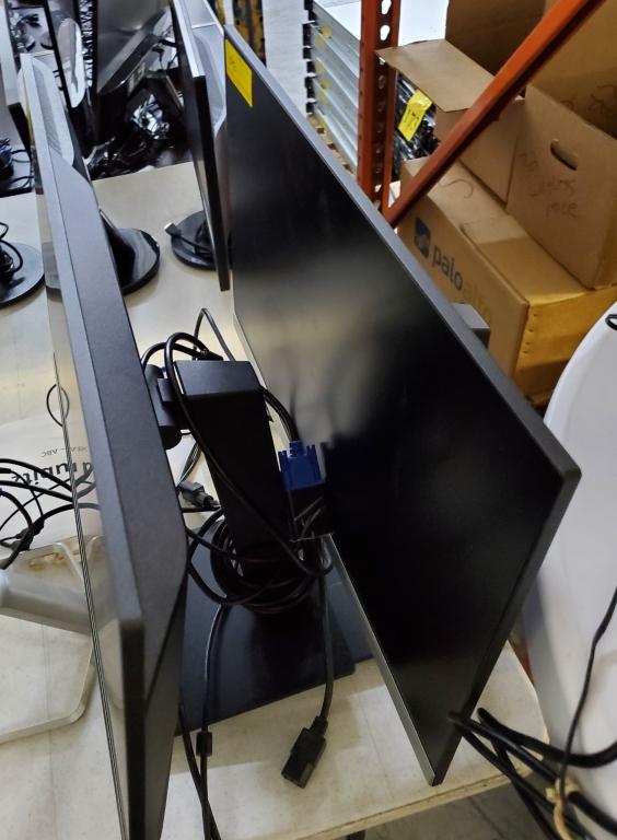 ASSORTED HP MONITORS