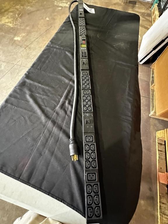 APC RACK PDU