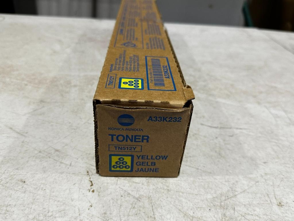 LOT CONSISTING OF ASSORTED TONER CARTRIDGES