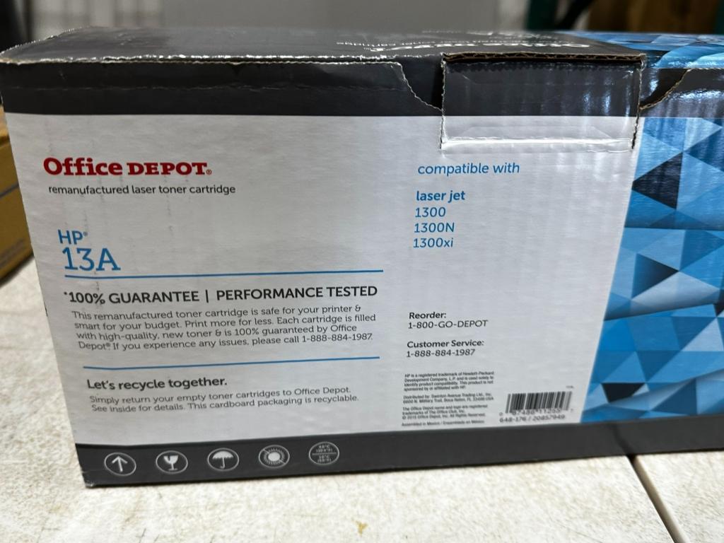 LOT CONSISTING OF ASSORTED TONER CARTRIDGES