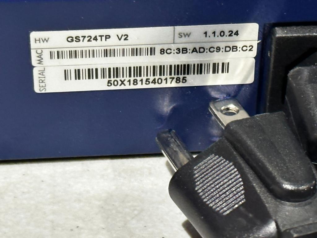 NETGEAR PROSAFE 24-PORT POE SWITCH