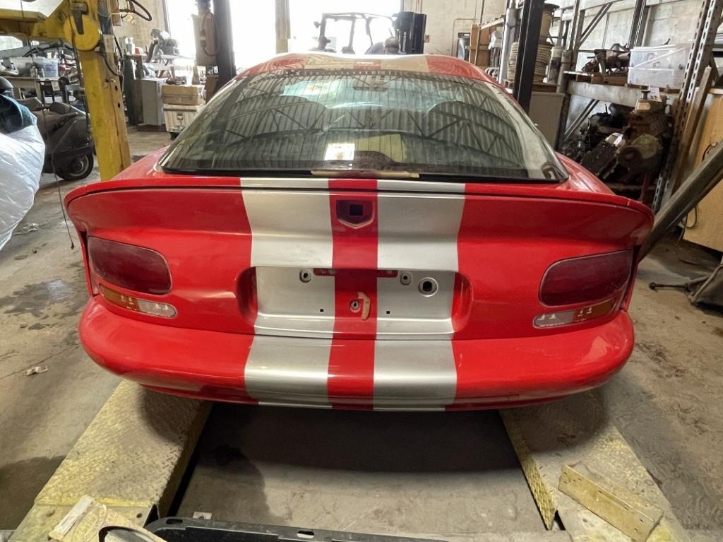 2000 DODGE VIPER GTS