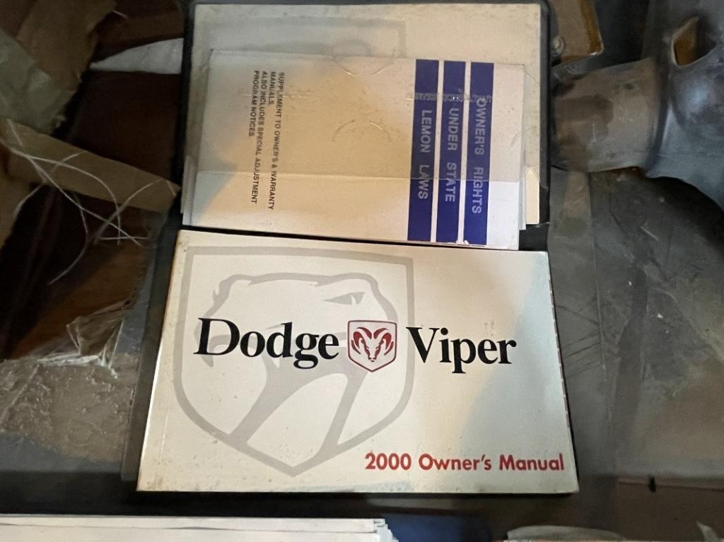 2000 DODGE VIPER GTS