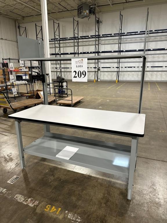 UNASSEMBLED PROLINE 72" X 30" X 79" WORKSTATION
