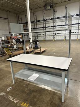 UNASSEMBLED PROLINE 72" X 30" X 79" WORKSTATION