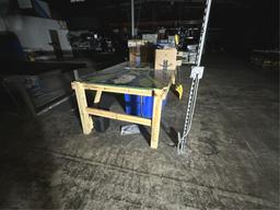 4'x8' HOMEMADE WOOD WORKBENCHES