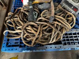 LOT CONSISTING ASSORTED ITEMS