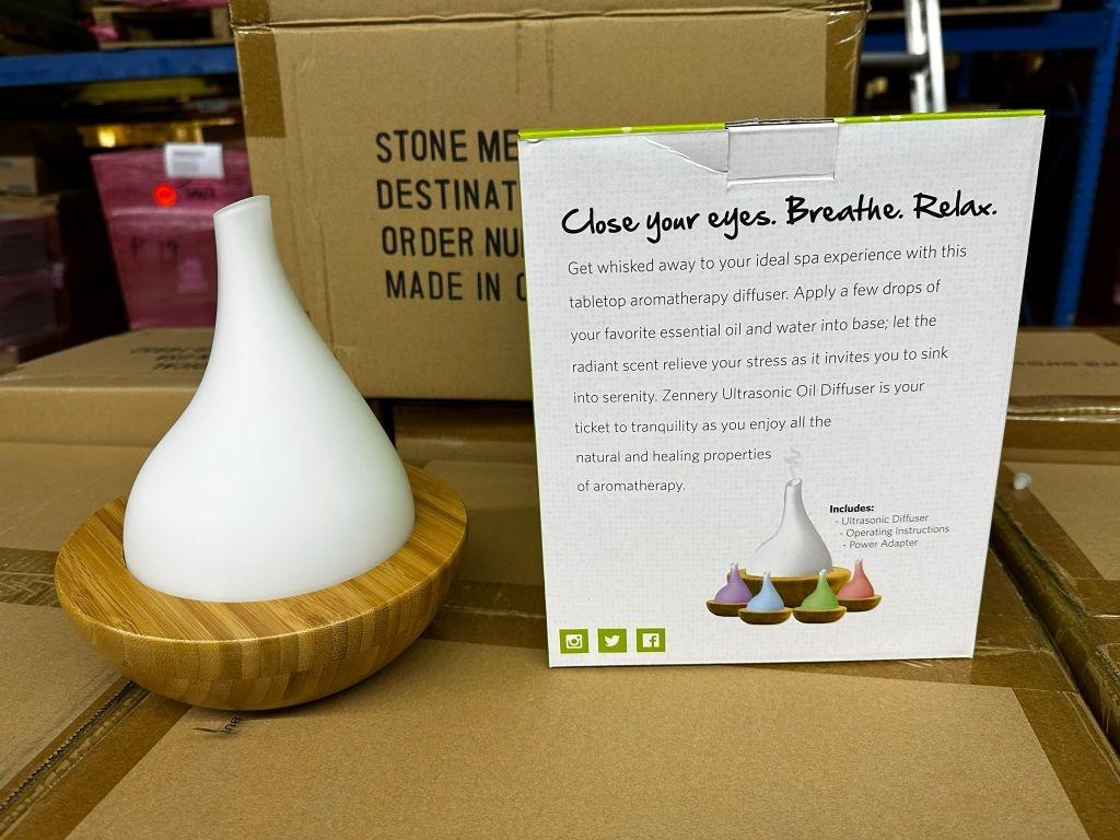 ZENNERY ULTRASONIC OIL DIFFUSER (NEW) (YOUR BID X QTY = TOTAL $)