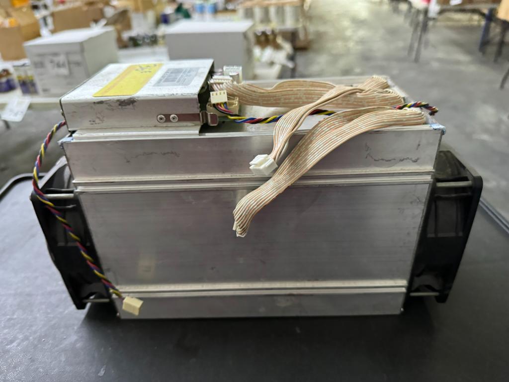 BITMAIN ANTMINER D3