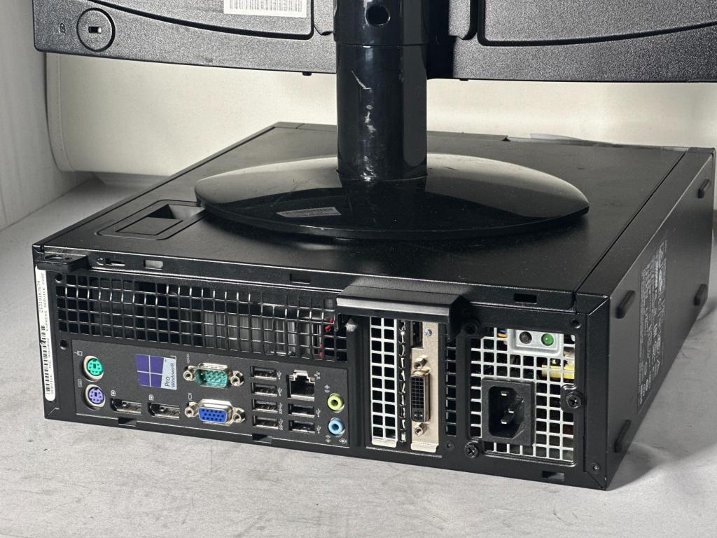 DELL 7020 SFF CORE I5 8GB 500 GB SSD & MONITOR
