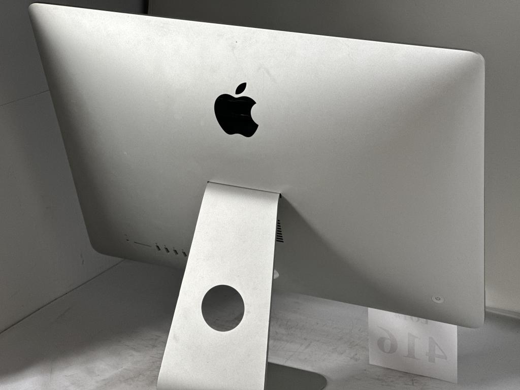 APPLE IMAC (DAMAGED)