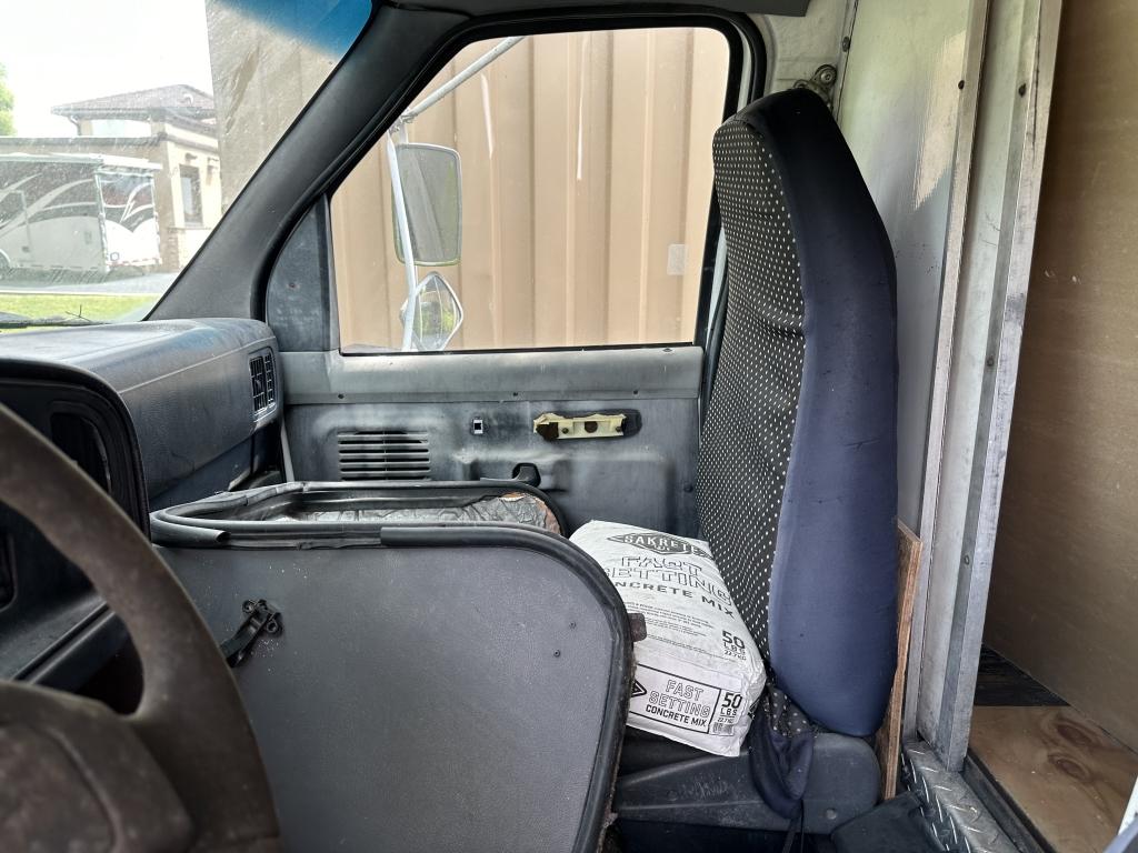 1994 FORD E350 BOX TRUCK, MILEAGE: UNKNOWN, VIN: