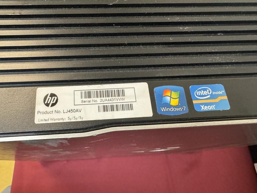 HP Z620 Workstation Dual E5-2680 8-Core 24GB 1TB