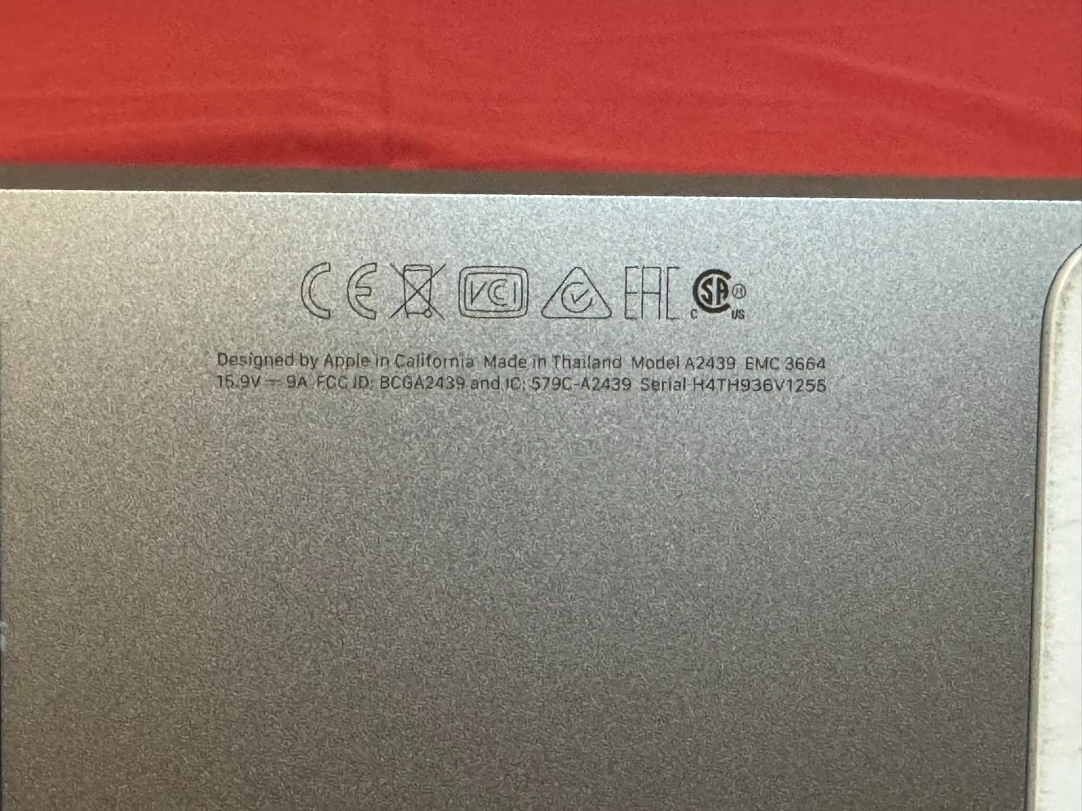 Apple iMac A2439 24"