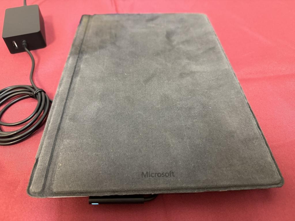 Microsoft Surface Pro 4 Corei7 16GB 256GB SSD