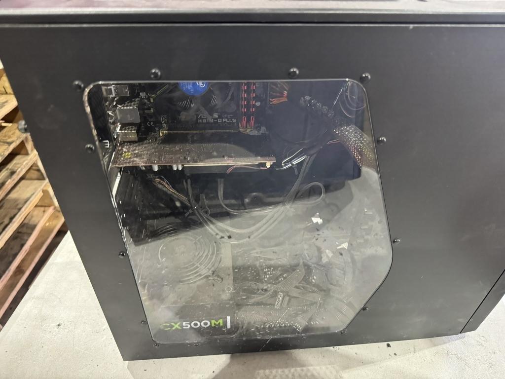 DESK TOP COMPUTERS