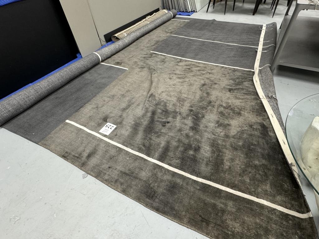 GIORGETTI ATMOSPHERE HAND KNOTTED RUG FROM INDIA