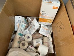 LOT CONSISTING OF ASSORTED MEDICAL SUPPLIES