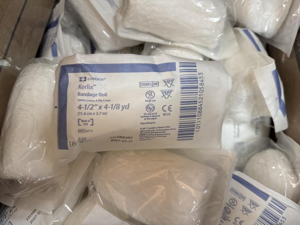 LOT CONSISTING OF ASSORTED MEDICAL SUPPLIES
