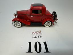 DIECAST 1932 FORD 3-WINDOW COUPE MODEL SS7722