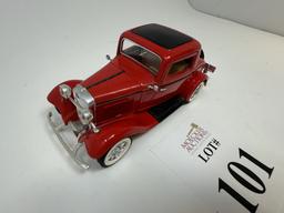DIECAST 1932 FORD 3-WINDOW COUPE MODEL SS7722