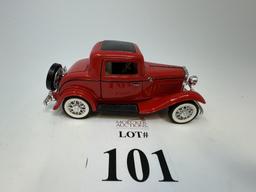 DIECAST 1932 FORD 3-WINDOW COUPE MODEL SS7722