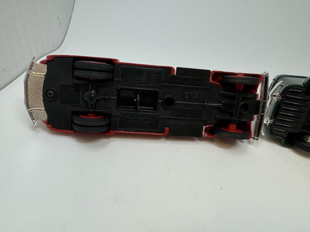 ERTL DIECAST PIGGY BANKS WITH KEYS