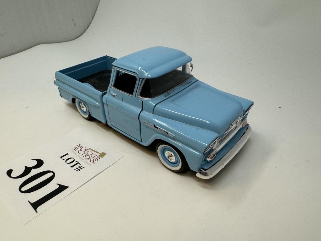 DIECAST 1958 CHEVY APACHE