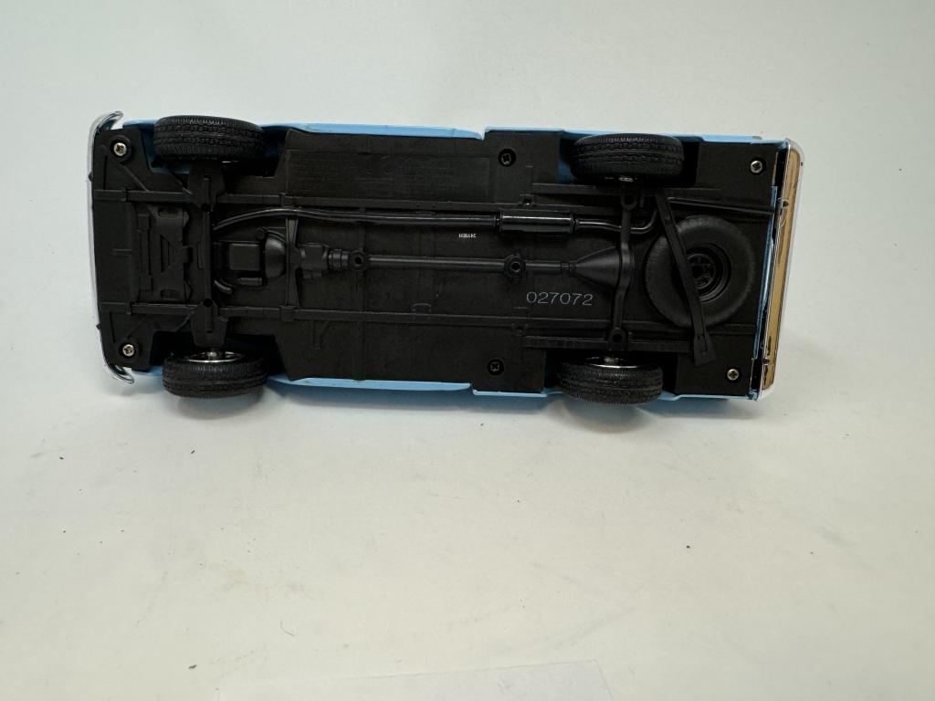 DIECAST 1958 CHEVY APACHE