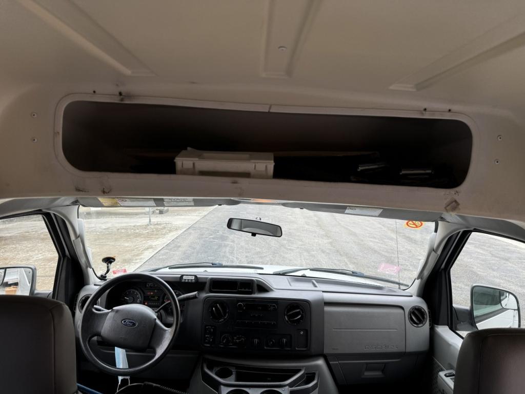2014 FORD E-250 ADVANCE TRAC RSC MOBILITY VAN