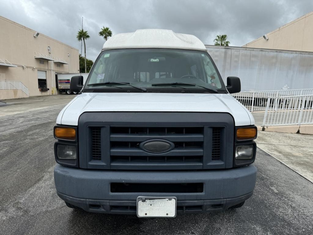 2014 FORD E-250 ADVANCE TRAC RSC MOBILITY VAN