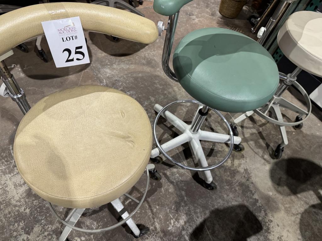 ROLLING DOCTOR ASSISTANT CHAIRS