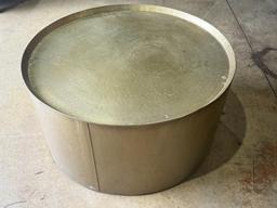 METAL ROUND COFFEE TABLE