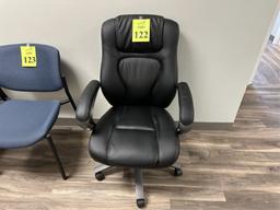 HIGH BACK EXECUTIVE CHAIR
