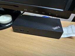 LENOVO THINKPAD DOCKING STATION